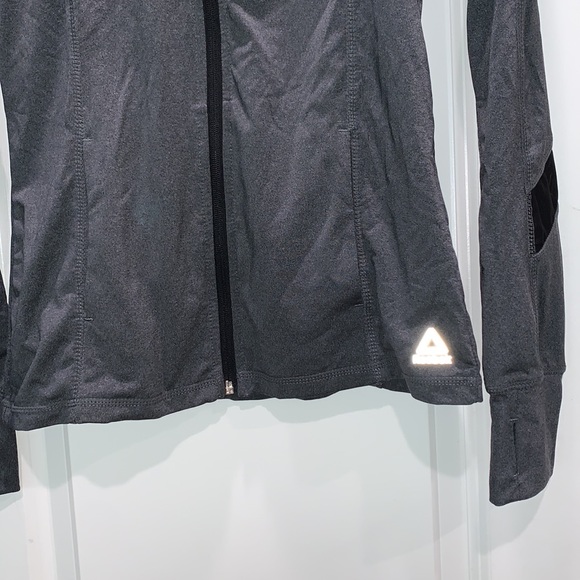 REEBOK NEWW SIZE SMALL ZIPPERED ATHLETIC JACKET - Picture 3 of 8